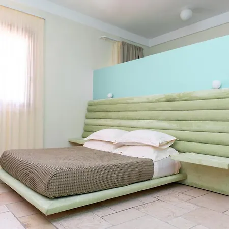 Monteforte & Oda ve Kahvaltı